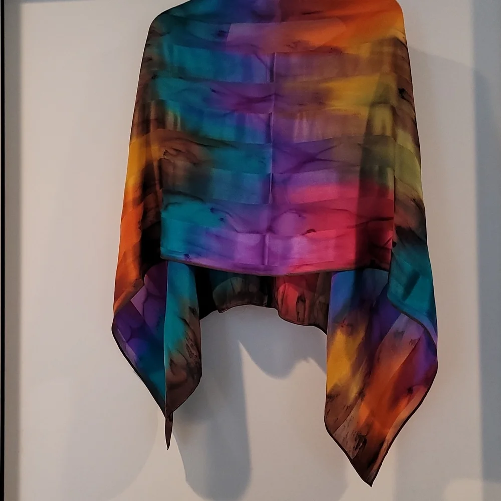 STUNNING 100% Silk popover. - Picture 4 of 6